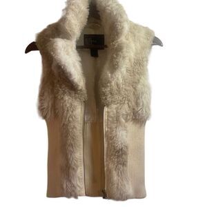 Urban Behavior Women's Cream Faux Fur Knit Sleeveless Night Out Vest